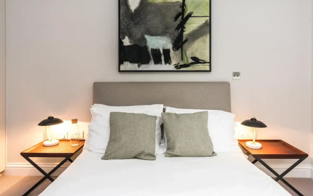 Stunning 2BD Flat Notting Hill Heart of Westend