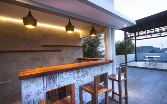 Hola Seminyak
