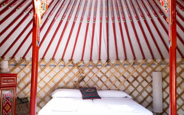 Wakana Lake Glamping