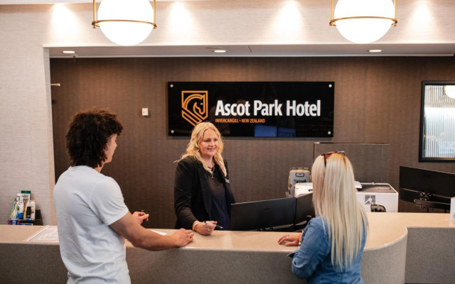 Ascot Park Hotel