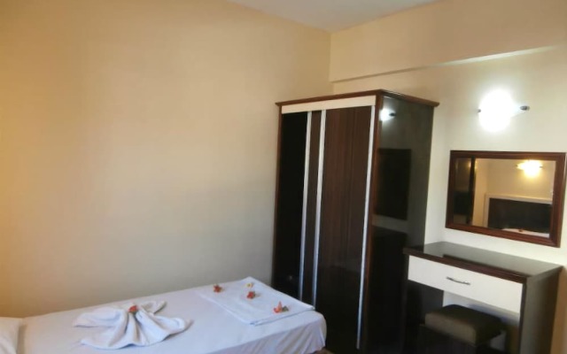 Sun Village