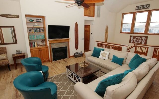 Tri the Surf - 6 Br Home