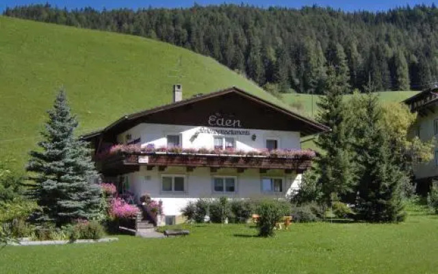 Residence Eden