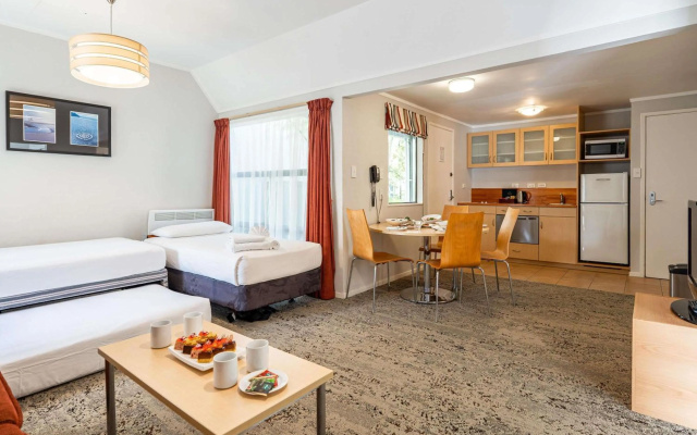 Wairakei Resort Taupo by Accor – Guest Rooms – Wairakei