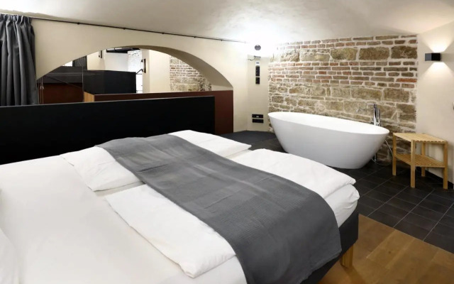 American Loft in the Heart of Prague