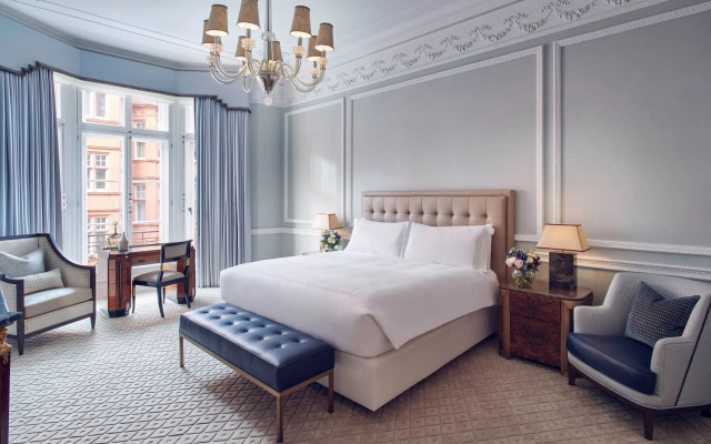 Claridge’s, Maybourne