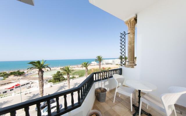 The Perfect View 2bds apt in Heart of Marsa Plage
