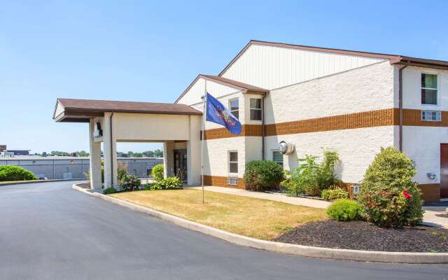 Days Inn by Wyndham Lancaster PA Dutch Country