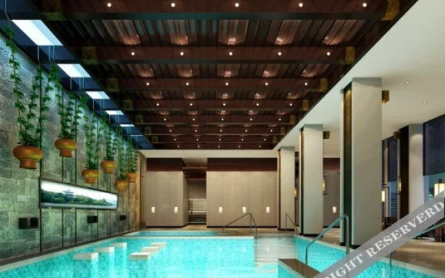 Qushui Lanting Holiday Hotel