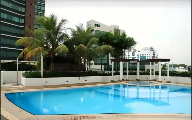 Hock Lee Hotel & Residences