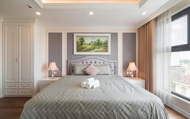 Troy House - D'Leroi Soleil - 59 Xuan Dieu