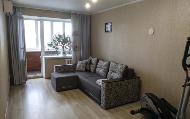 Apartment with balcony on Peremohy Avenue 43