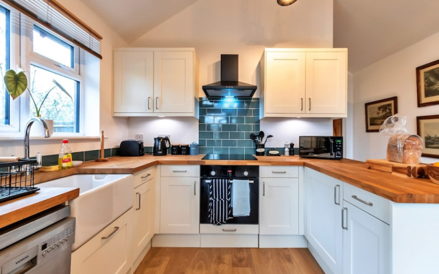 Lodge in Soberton Near South Downs Riding