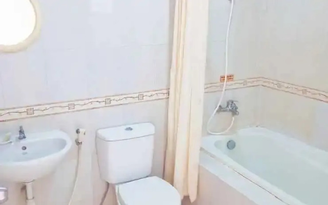 Flamboyan Pondok Wisata & Cafe