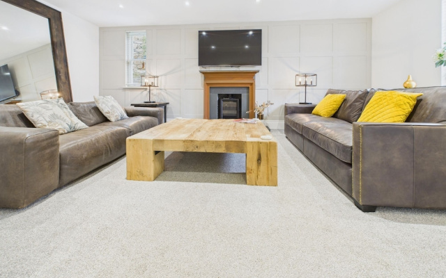 Harvax House