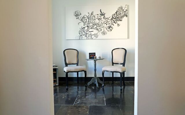 Neropece Suites