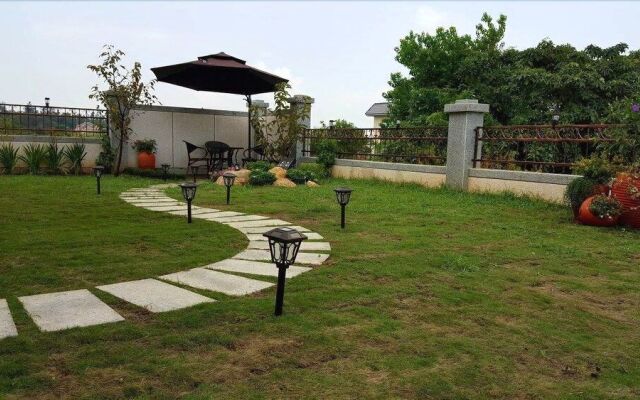 Yuxian Family Business BnB