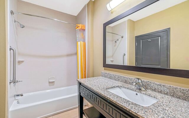 La Quinta Inn & Suites Muskogee