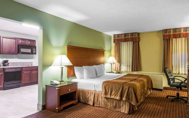 MainStay Suites Williamsburg Historic Area