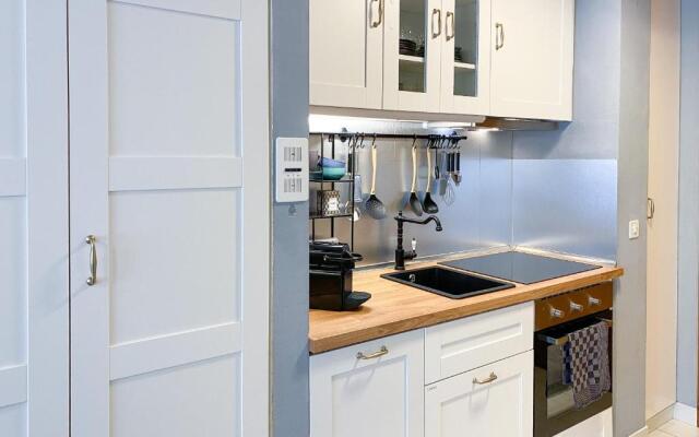 swissme - modernes Studio mit Balkon & Parkplatz & Netflix