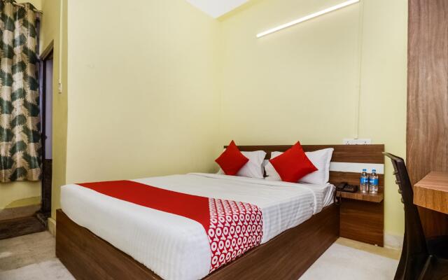 OYO Flagship 76352 De Jindal Guest House