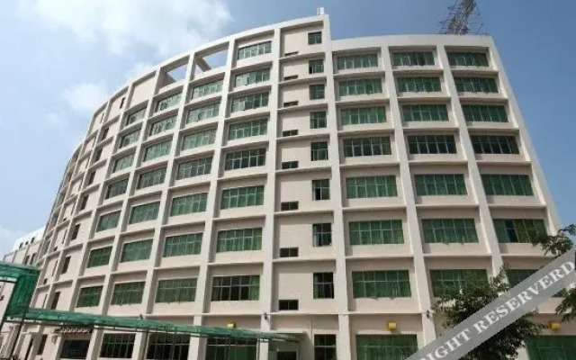 Huangting Holiday Inn