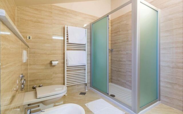 Awesome Home in Turcic With Wifi and 4 Bedrooms