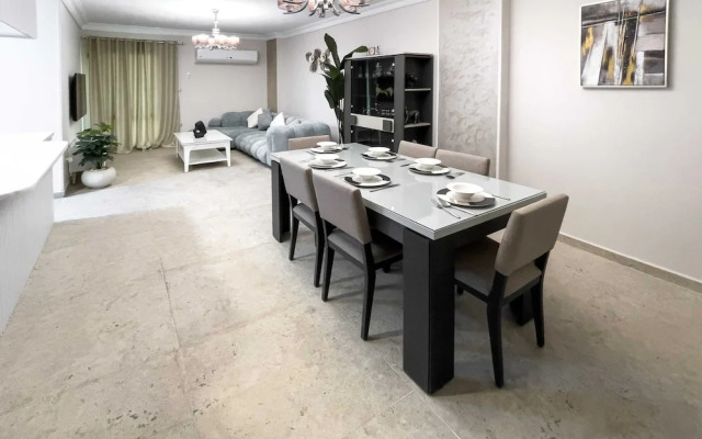 Xuru Stays I Elegant & Modern 3 BDR Apt. @ Heliopolis