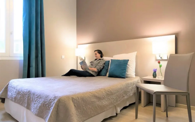 Logis Hôtel Restaurant Le Pardaillan