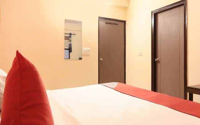 OYO 19631 Grand Aerocity