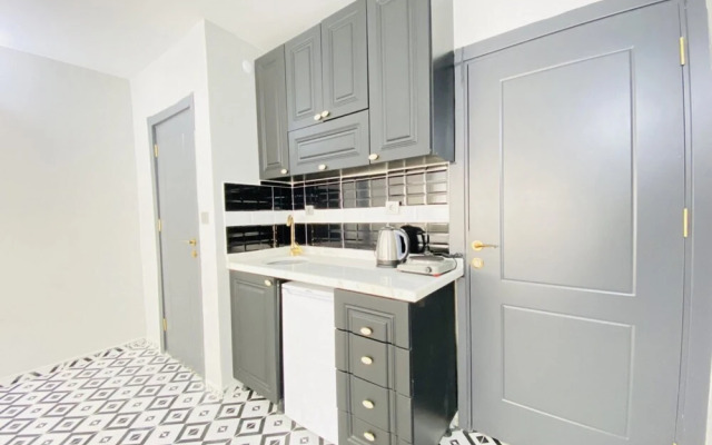 Pleasant Studio Flat in Kabatas Beyoglu
