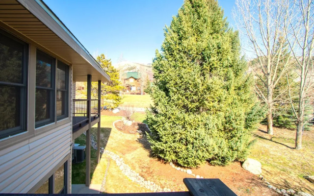 Sunburst Condominiums