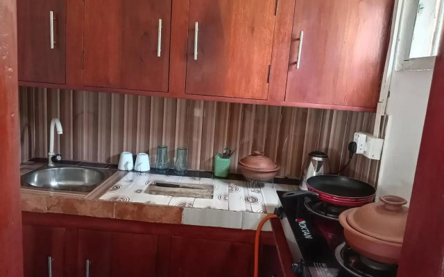 Jayasanka Guest House