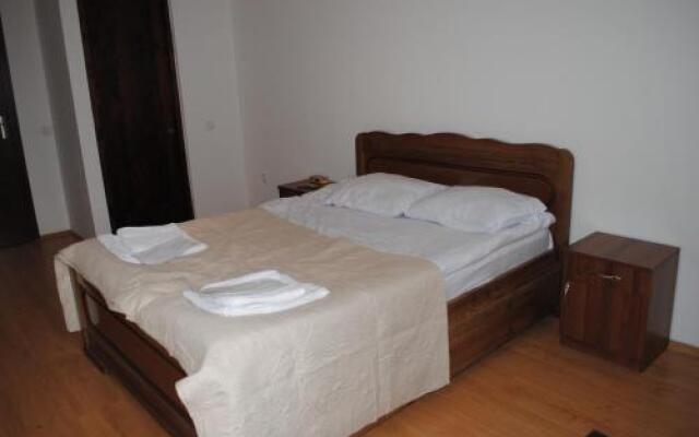 Hotel Giosheri
