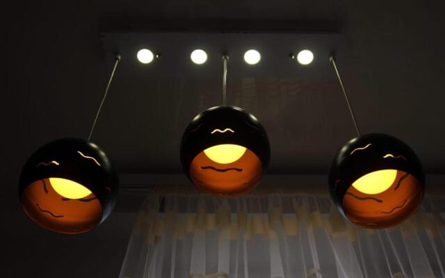 Excellent apartment in the Republic Square.Pushkin3