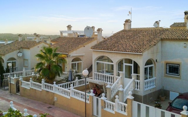 Apartment With 2 Bedrooms in Alicante, With Wonderful Mountain View, P