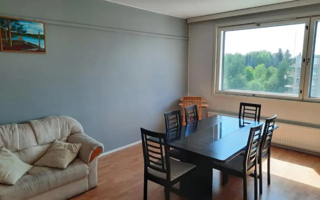 50m2 FREE Parking and Laundry 25min to Center