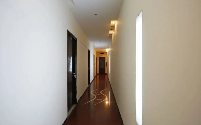 OYO 834 Hotel Aashirwaad