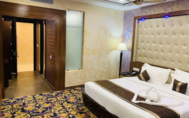 Hotel Vishnu Empire