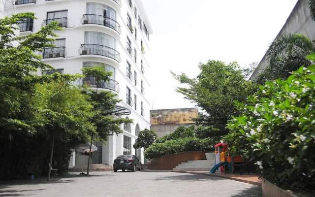 Saigon Garden Hill Apartment & Resort