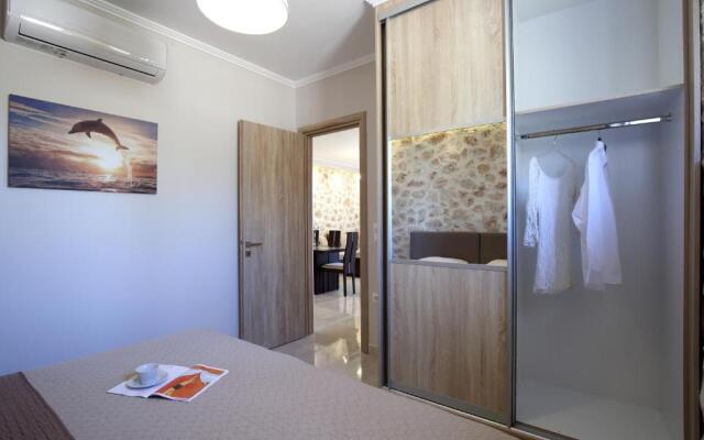 Goudis Suites