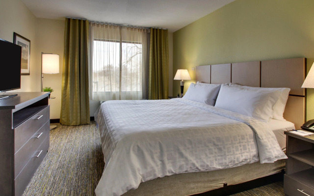 Candlewood Suites Wichita East by IHG