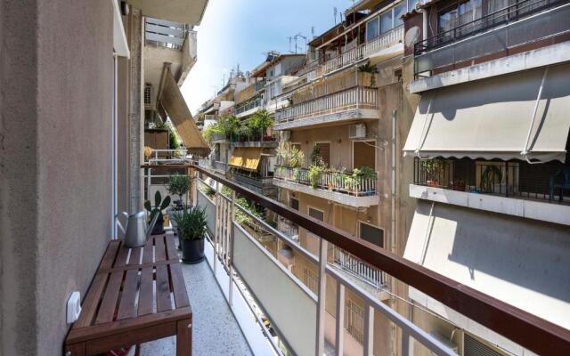 Your Perfect Relaxing Eclectic Gateway In Athens