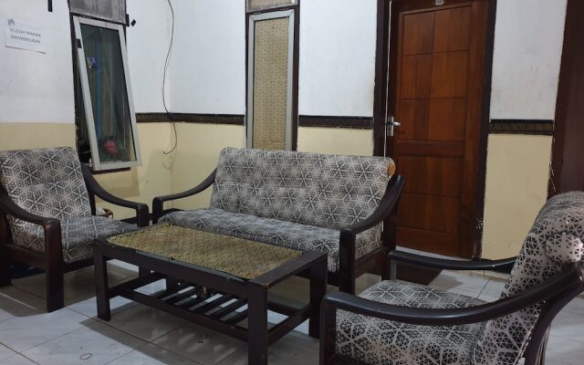 OYO Life 92622 Jatiluhur Kost Syariah