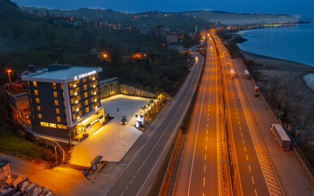 Şehrar Suit Hotel