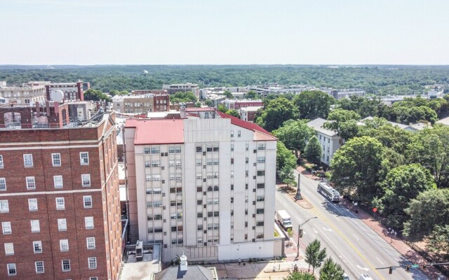 Home is Where the Arch is Across From Uga!