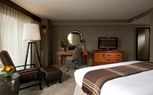 Eaglewood Resort and Spa