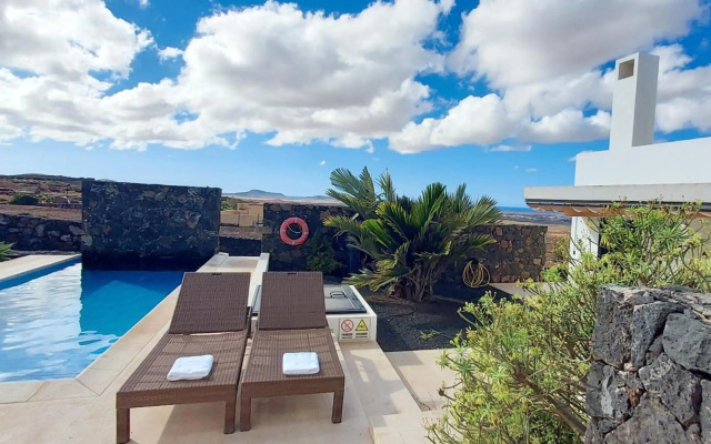 Sand Volcano Villa 2