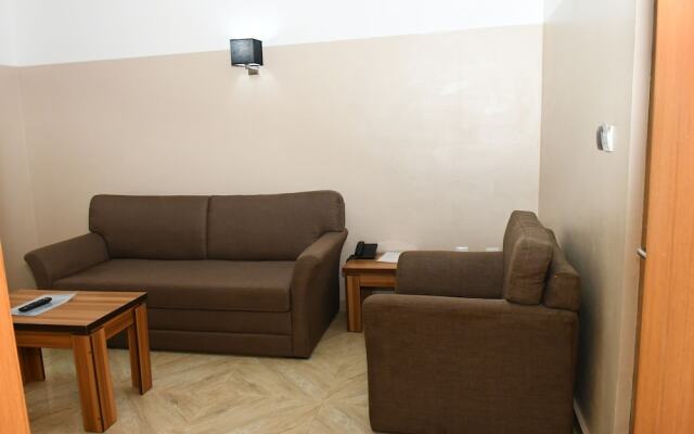 Goodview Suites& Apartments