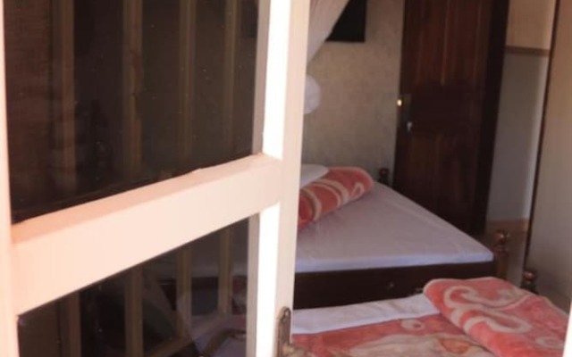 Perfect and Precise Motel